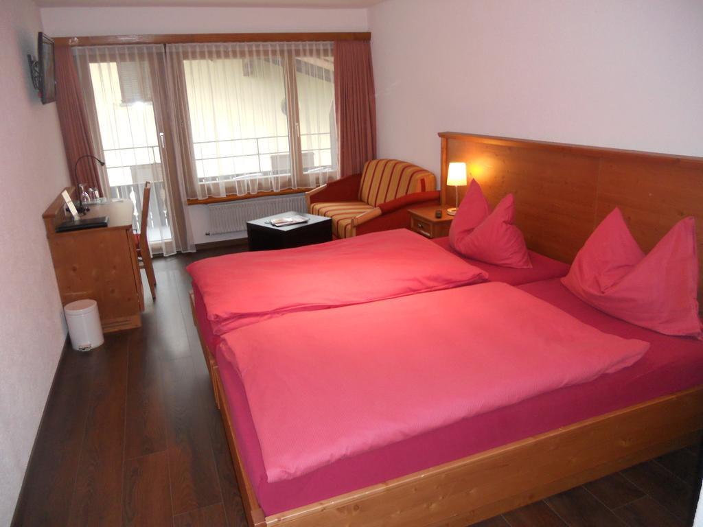 Cresta Hotel Klosters Quarto foto